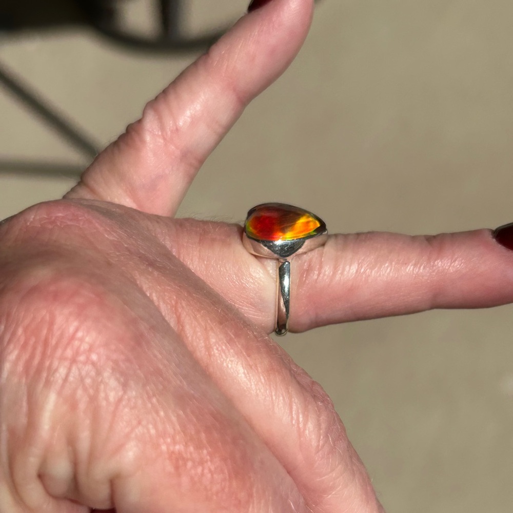 925 Sterling Silver Royal Opal Heart-Shaped Ring - Picture 14 of 15